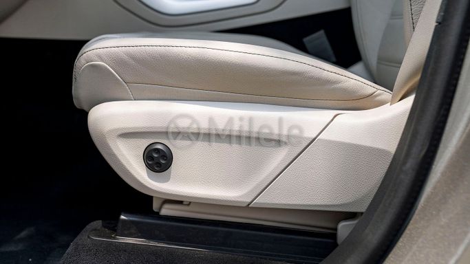 Новый Mercedes-Benz GLE Coupe 450 II (C167), 3.0 л, 2023 в Дубае от Milele Серебристый цвет. Other | AUTO.AE