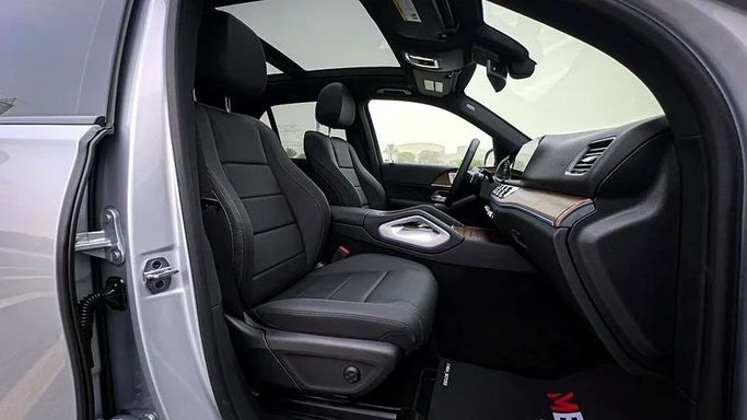 Подержанный Mercedes-Benz GLE 350 II (V167) Рестайлинг, 2.0 л, 2025 в Дубае от MBA Motors Серебристый цвет. Other | AUTO.AE