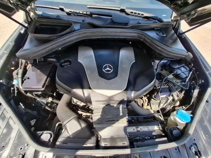 Подержанный Mercedes-Benz GLE 350 d II (V167), 2.9 л, 2018 в Дубае от Barkat Alrahmen Motors Серый цвет. Корейская | AUTO.AE