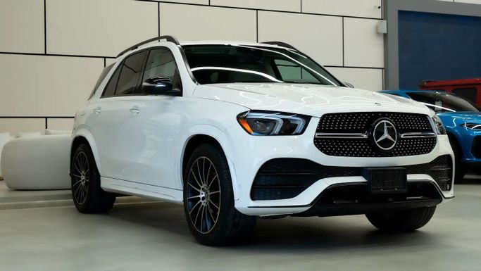 Подержанный Mercedes-Benz GLE 350 II (V167), 2.0 л, 2021 в Дубае от 8 Ba Motors Белый цвет. Американская | AUTO.AE