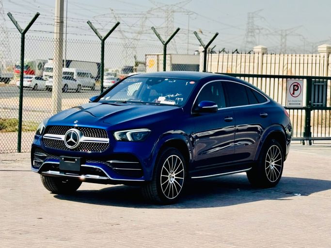 Подержанный Mercedes-Benz GLE 400 d II (V167), 2.9 л, 2021 в Дубае от AL HUSNAIN MOTORS FZE Тёмно-синий цвет.  | AUTO.AE
