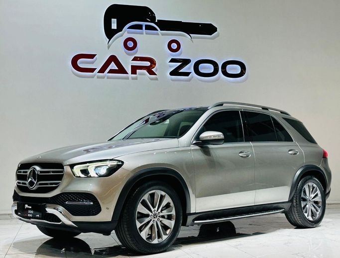 Подержанный Mercedes-Benz GLE 450 II (V167), 3.0 л, 2019 в Дубае от Carzoo Used Cars Trading Золотистый цвет. GCC | AUTO.AE | Объявление #264343