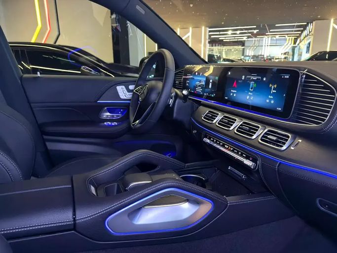 New Mercedes-Benz GLE 450 II (V167) Facelift, 3.0 l, 2024 in UAE, Dubai by GE Motors, Black color. Other | AUTO.AE | Listing #295529 — photo 12 of 19