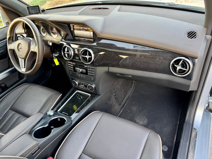 Подержанный Mercedes-Benz GLK-Class 350 I (X204) Рестайлинг, 3.5 л, 2013 в Дубае от Saeed Auto Серый цвет. Японская | AUTO.AE