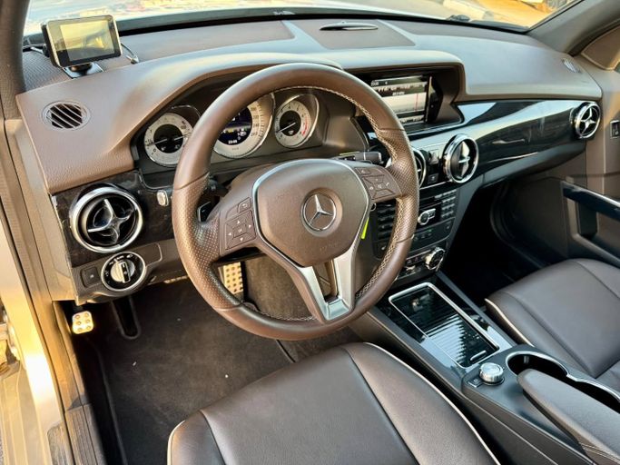 Подержанный Mercedes-Benz GLK-Class 350 I (X204) Рестайлинг, 3.5 л, 2013 в Дубае от Saeed Auto Серый цвет. Японская | AUTO.AE