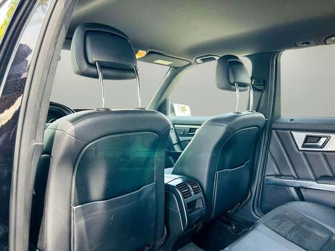 Used Mercedes-Benz GLK-Class 350 I (X204) Facelift, 3.5 l, 2013 in Dubai by Mirza Automobile FZE, Black color. Japanese Specs | AUTO.AE