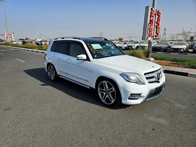 Used Mercedes-Benz GLK-Class 350 I (X204) Facelift, 3.5 l, 2014 in Dubai by Irfan Motors, White color. Japanese Specs | AUTO.AE