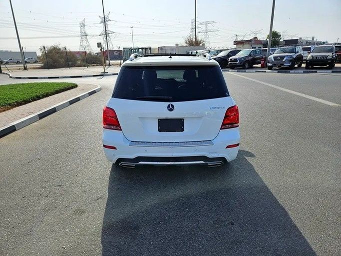 Used Mercedes-Benz GLK-Class 350 I (X204) Facelift, 3.5 l, 2014 in Dubai by Irfan Motors, White color. Japanese Specs | AUTO.AE