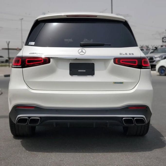 Подержанный Mercedes-Benz GLS AMG 63 AMG II (X167) Рестайлинг, 4.0 л, 2023 в Дубае от Japan Motors Белый цвет. Японская | AUTO.AE