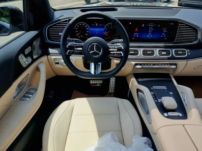 New Mercedes-Benz GLS 450 II (X167) Facelift, 3.0 l, 2025 in Dubai by Auto Gallery DXB, Black color. GCC Specs | AUTO.AE