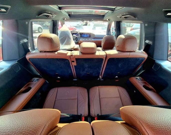 New Mercedes-Benz GLS 450 II (X167) Facelift, 3.0 l, 2025 in Dubai by Auto Gallery DXB, Black color. GCC Specs | AUTO.AE