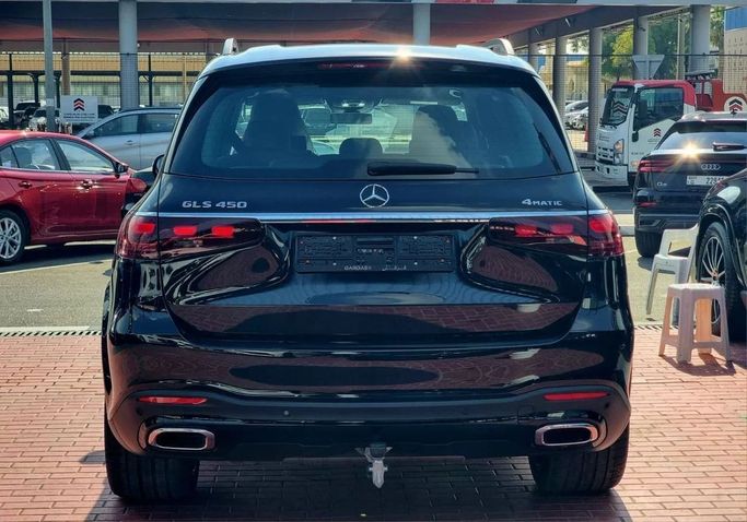 New Mercedes-Benz GLS 450 II (X167) Facelift, 3.0 l, 2025 in Dubai by Auto Gallery DXB, Black color. GCC Specs | AUTO.AE