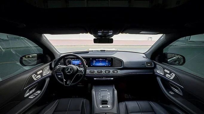 Подержанный Mercedes-Benz GLS 580 II (X167) Рестайлинг, 4.0 л, 2024 в Дубае от MBA Motors Белый цвет. Other | AUTO.AE