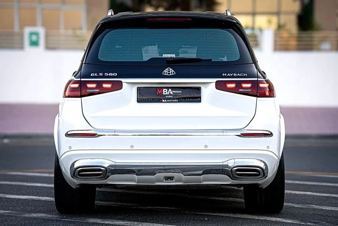 Подержанный Mercedes-Benz GLS 580 II (X167) Рестайлинг, 4.0 л, 2024 в Дубае от MBA Motors Белый цвет. Other | AUTO.AE