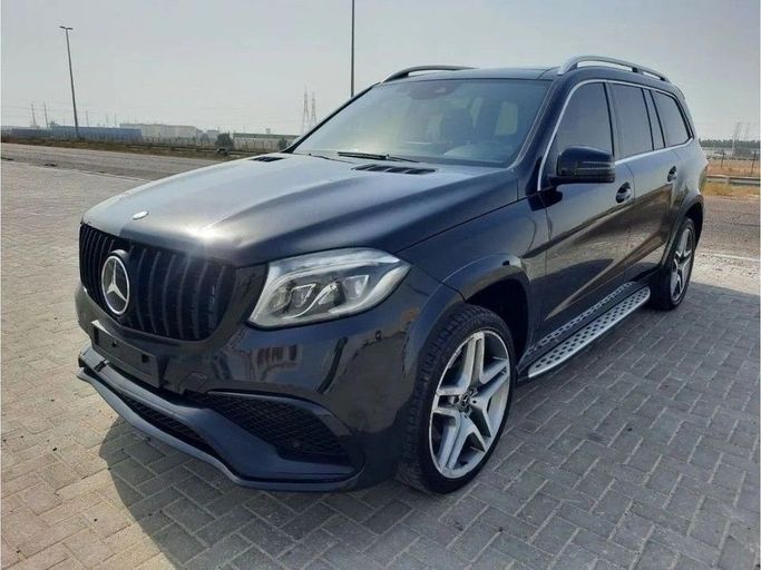Подержанный Mercedes-Benz GLS 400 I (X166), 3.0 л, 2018 в Дубае от Barkat Alrahmen Motors Черный цвет. Японская | AUTO.AE