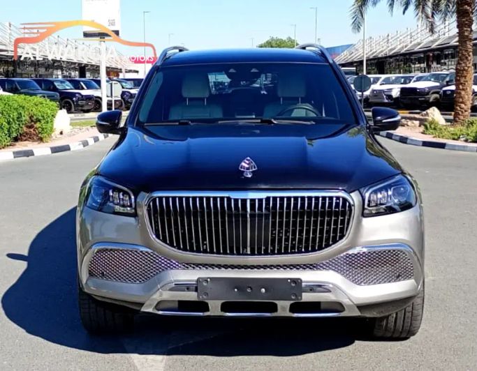 Подержанный Mercedes-Benz GLS 580 II (X167), 4.0 л, 2021 в Дубае от Al Warqa Used Cars LLC Золотистый цвет. Европейская | AUTO.AE