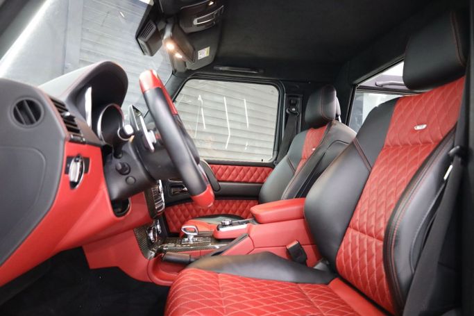 Used Mercedes-Benz Maybach G 650 Landaulet I, 6.0 l, 2018 in Dubai by Sanam Cars, White color. GCC Specs | AUTO.AE