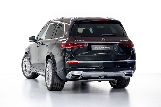Подержанный Mercedes-Benz Maybach GLS 600 I, 4.0 л, 2021 в Дубае от PUPIL OF FATE MOTORS Тёмно-бордовый цвет. Европейская | AUTO.AE