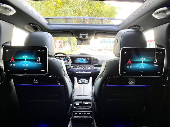 Подержанный Mercedes-Benz Maybach GLS 600 I, 4.0 л, 2022 в Дубае от Saeed Auto Другой цвет цвет. Японская | AUTO.AE