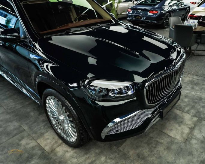 Новый Mercedes-Benz Maybach GLS 600 I, 4.0 л, 2021 в Дубае от Pearl Motors Зеленый цвет. Европейская | AUTO.AE