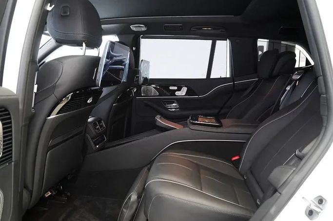 Used Mercedes-Benz Maybach GLS 600 I, 4.0 l, 2023 in Dubai by Exotic Cars, White color. Other | AUTO.AE