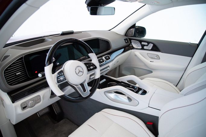 Used Mercedes-Benz Maybach GLS 600 I, 4.0 l, 2022 in Dubai by Exotic Cars, Silver color. Other | AUTO.AE