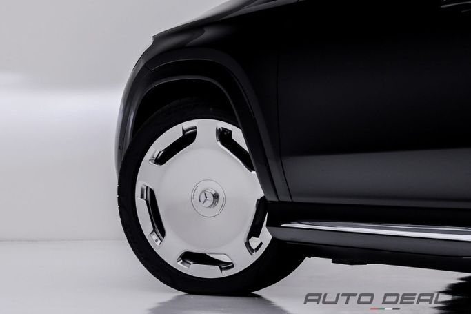 جديدة Mercedes-Benz Maybach GLS 600 أنا شد الوجه, 4.0 l, 2025 في في دبي من AUTO DEALS، اللون أسود. المواصفات الأوروبية | AUTO.AE