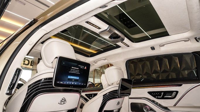 Подержанный Mercedes-Benz Maybach S-Class 680 II (Z223), 6.0 л, 2024 в Дубае от 777 CARS Черный цвет. Европейская | AUTO.AE