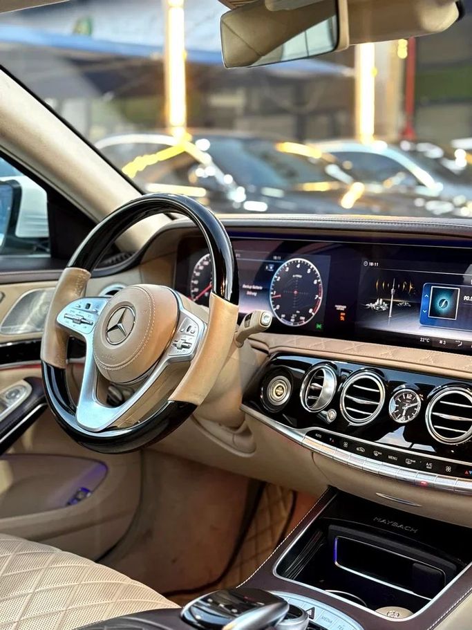 Used Mercedes-Benz Maybach S-Class 560 I (X222) Facelift, 4.0 l, 2018 in Dubai by Auto Bank Motors, White color. European Specs | AUTO.AE