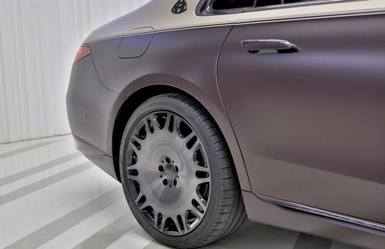 Подержанный Mercedes-Benz Maybach S-Class Brabus B40 II (Z223), 4 л, 2022 в Дубае от Prestige motors Золотистый цвет. Европейская | AUTO.AE