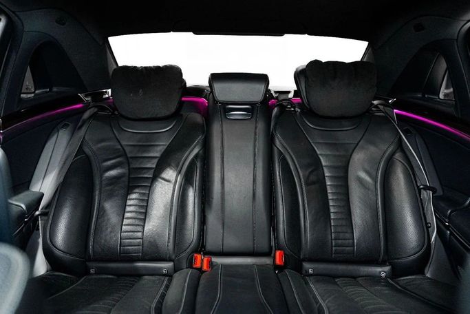 Подержанный Mercedes-Benz Maybach S-Class 560 I (X222) Рестайлинг, 4.0 л, 2019 в Дубае от LMG Motors Белый цвет. Европейская | AUTO.AE