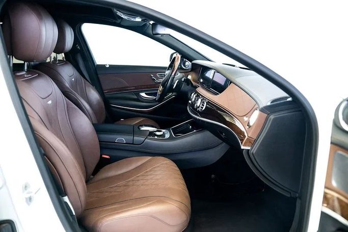 Used Mercedes-Benz Maybach S-Class 600 I (X222), 6.0 l, 2015 in Dubai by Exotic Cars, White color. GCC Specs | AUTO.AE