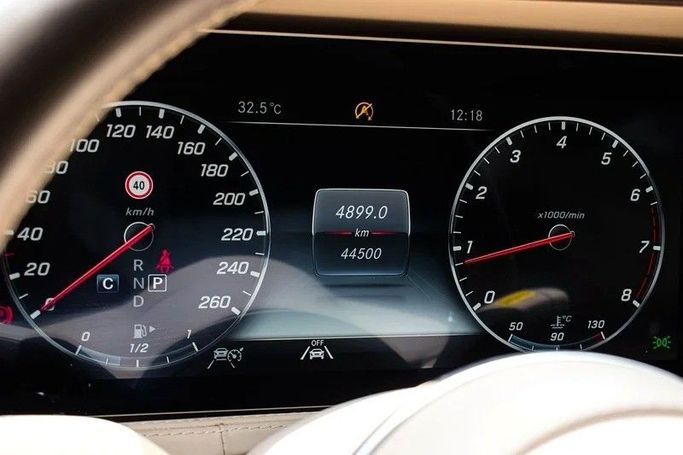 Used Mercedes-Benz Maybach S-Class 560 I (X222) Facelift, 4.0 l, 2020 in Dubai by Global Network Motors , Black color. Japanese Specs | AUTO.AE