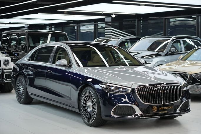 جديدة Mercedes-Benz Maybach S-Class 580 II (Z223), 4.0 l, 2026 في في دبي من MW Motors ، اللون لون آخر. مواصفات الخليج | AUTO.AE | إعلان #250178