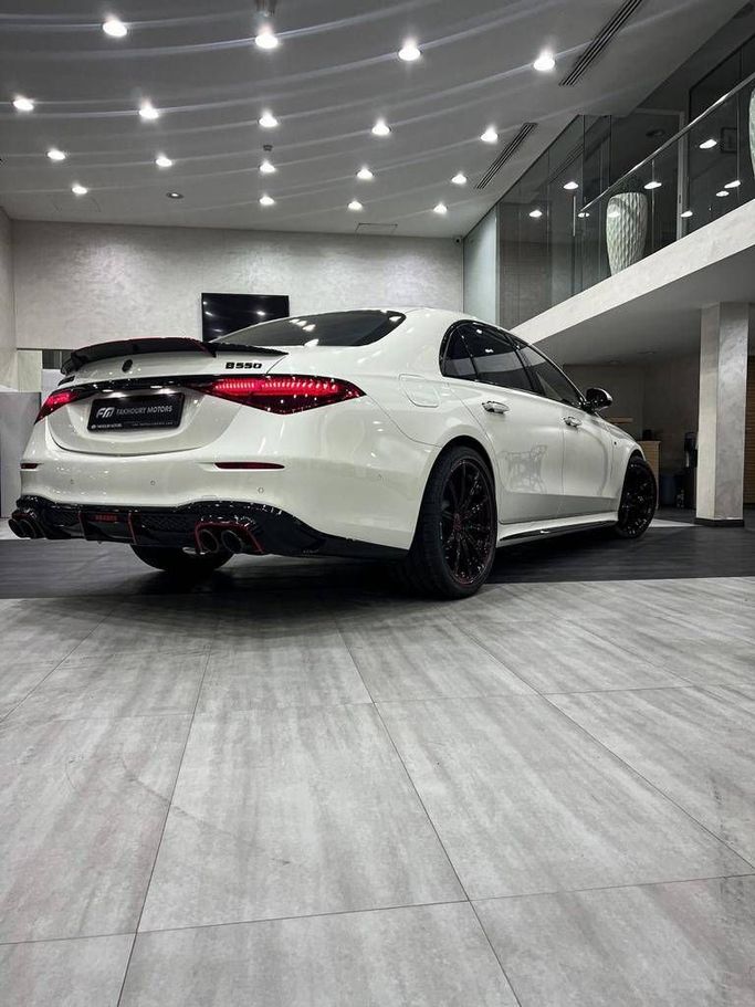New Mercedes-Benz S-Class AMG IV (W223), 4.0 l, 2022 in Dubai by Fakhoury, White color. European Specs | AUTO.AE