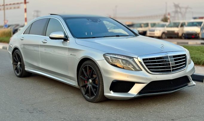 Used Mercedes-Benz S-Class AMG 63 AMG III (W222, C217), 5.5 l, 2015 in Dubai by Saeed Auto, Silver color. Japanese Specs | AUTO.AE