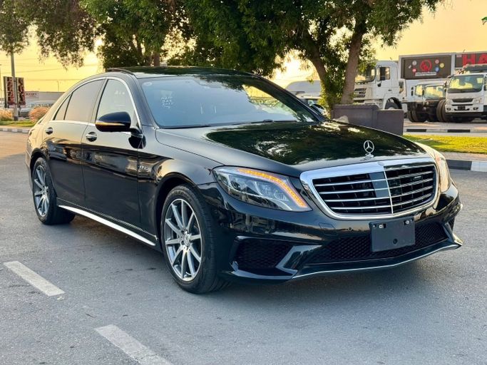 Used Mercedes-Benz S-Class AMG 63 AMG III (W222, C217), 5.5 l, 2017 in Dubai by Saeed Auto, Black color. Japanese Specs | AUTO.AE