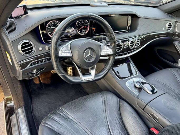 Used Mercedes-Benz S-Class AMG 63 AMG III (W222, C217), 5.5 l, 2017 in Dubai by Saeed Auto, Black color. Japanese Specs | AUTO.AE
