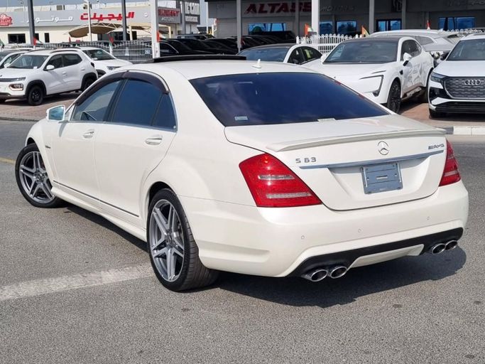 Подержанный Mercedes-Benz S-Class AMG 63 AMG II (W221) Рестайлинг, 6.2 л, 2010 в Дубае от Saeed Auto Белый цвет. Японская | AUTO.AE