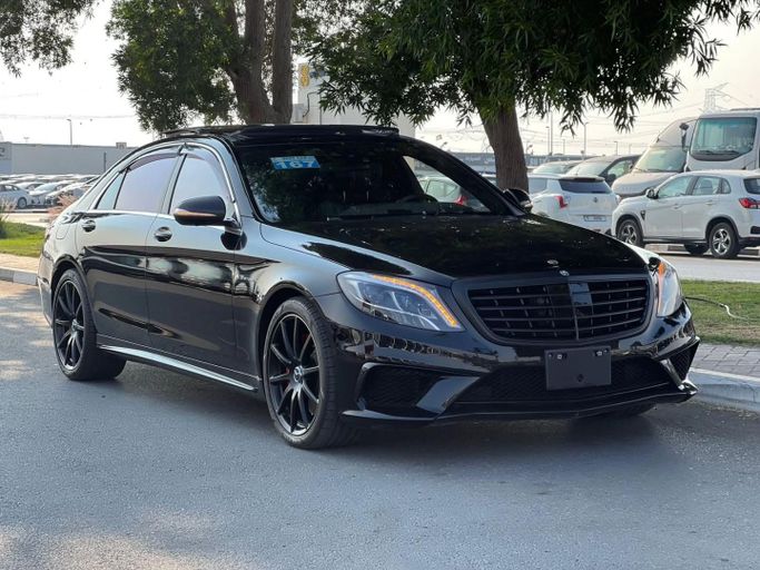 Подержанный Mercedes-Benz S-Class AMG 63 AMG III (W222, C217), 5.5 л, 2015 в Дубае от Saeed Auto Черный цвет. Японская | AUTO.AE