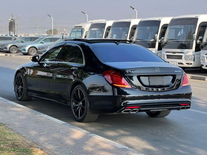 Подержанный Mercedes-Benz S-Class AMG 63 AMG III (W222, C217), 5.5 л, 2015 в Дубае от Saeed Auto Черный цвет. Японская | AUTO.AE