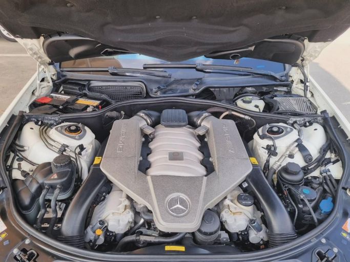 Used Mercedes-Benz S-Class AMG 63 AMG II (W221) Facelift, 6.2 l, 2010 in Dubai by Saeed Auto, White color. Japanese Specs | AUTO.AE