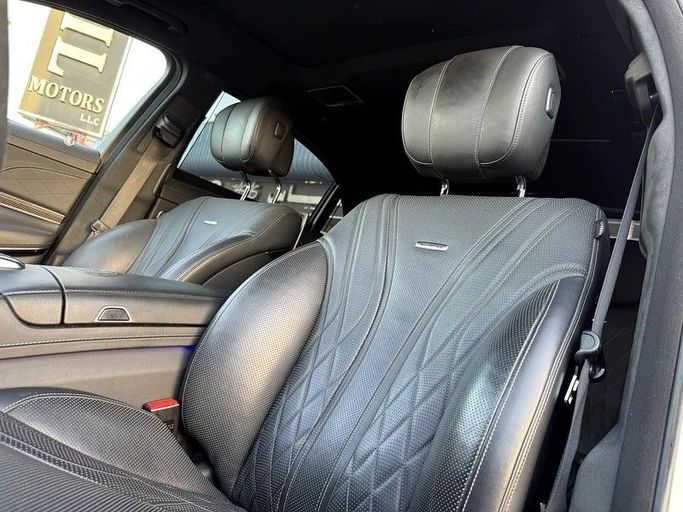 Подержанный Mercedes-Benz S-Class AMG 63 AMG Long III (W222, C217), 5.5 л, 2017 в Дубае от Shamil Motors Белый цвет. Японская | AUTO.AE