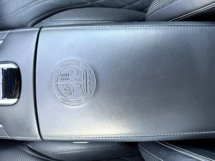 Подержанный Mercedes-Benz S-Class AMG 63 AMG Long III (W222, C217), 5.5 л, 2017 в Дубае от Shamil Motors Белый цвет. Японская | AUTO.AE