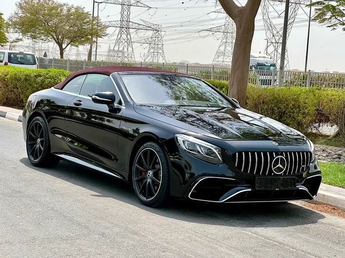 Used Mercedes-Benz S-Class AMG 63 AMG III (W222, C217) Facelift, 4.0 l, 2017 in Dubai by Formula Motors, Black color. GCC Specs | AUTO.AE