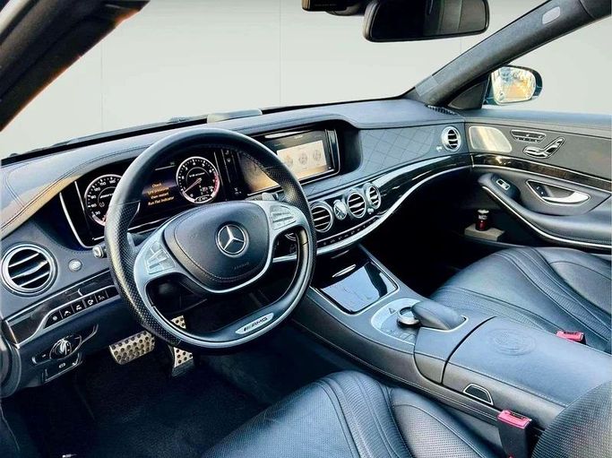 Подержанный Mercedes-Benz S-Class AMG 63 AMG III (W222, C217), 5.5 л, 2015 в Дубае от Mirza Automobile FZE Черный цвет. Японская | AUTO.AE