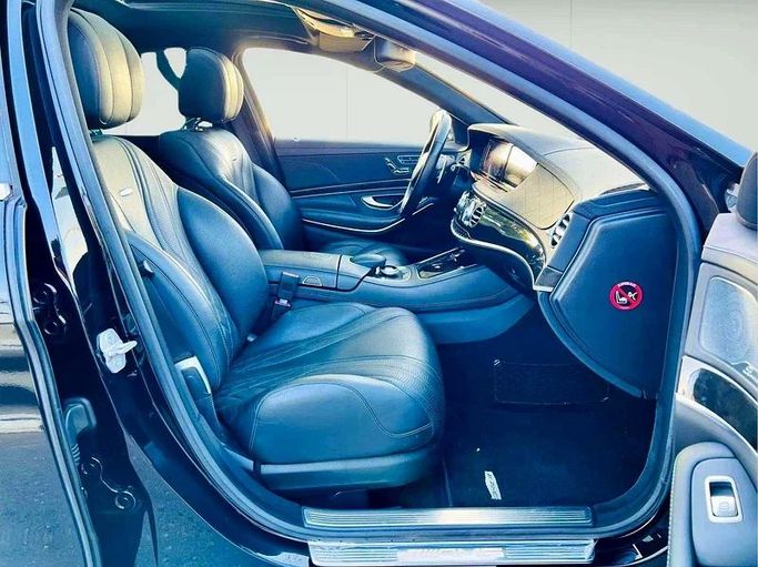 Подержанный Mercedes-Benz S-Class AMG 63 AMG III (W222, C217), 5.5 л, 2015 в Дубае от Mirza Automobile FZE Черный цвет. Японская | AUTO.AE