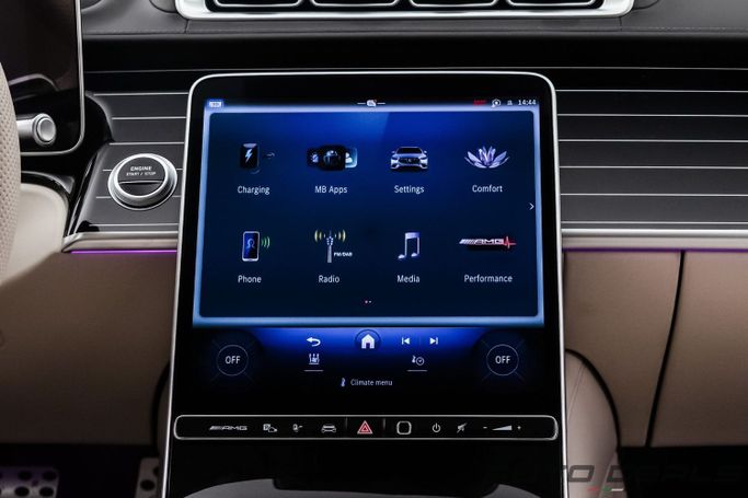 Новый Mercedes-Benz S-Class AMG 63 e AMG Long IV (W223), 4.0 л, 2025 в Дубае от AUTO DEALS Синий цвет. Европейская | AUTO.AE