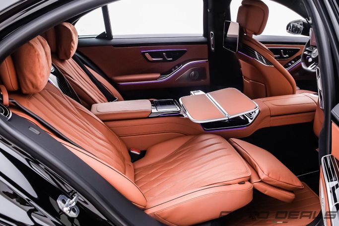 Новый Mercedes-Benz S-Class AMG 63 e AMG Long IV (W223), 4.0 л, 2024 в Дубае от AUTO DEALS Черный цвет. Европейская | AUTO.AE