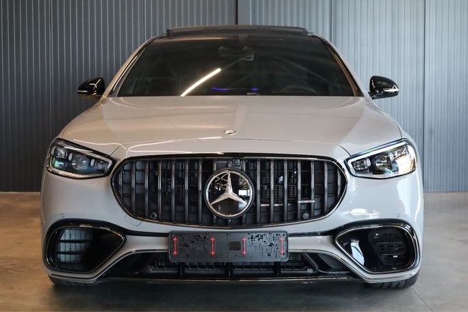 جديدة Mercedes-Benz S-Class AMG 63 e AMG Long IV (W223), 4.0 l, 2026 في في دبي من Fair Import، اللون رمادي. المواصفات الأوروبية | AUTO.AE | إعلان #252135